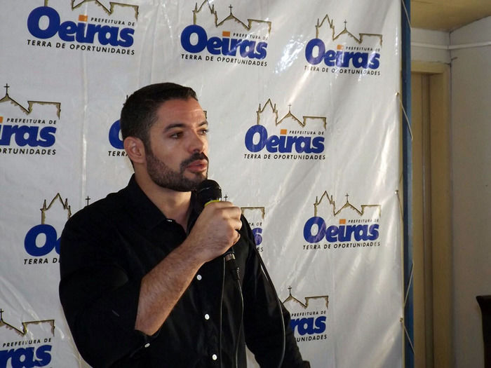 Aprovados em concurso público de Oeiras assumem cargos - Imagem 3