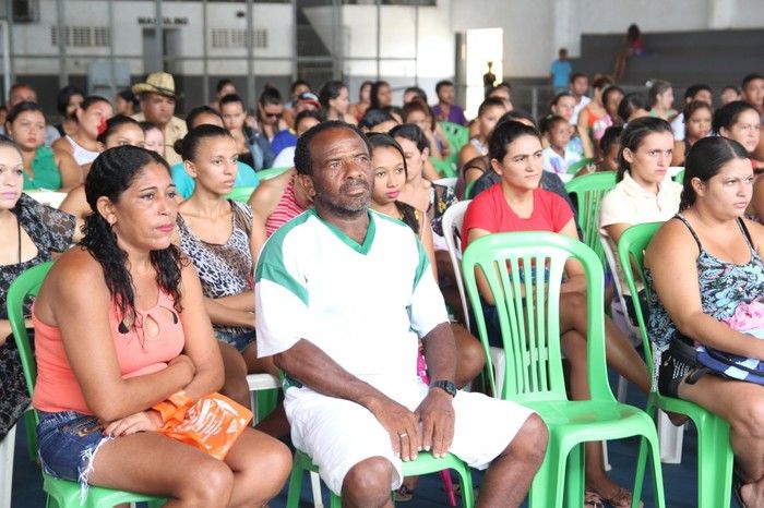  6 mil famílias de Miguel Alves recebem beneficio do programa bolsa - Imagem 2