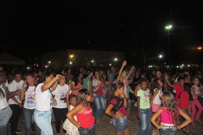 Francisco Filho canta no Aniversário de 53 anos de Agricolândia - Imagem 8
