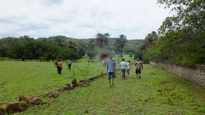 Alunos da UFPI visitam pinturas rupestres em Dom Expedito Lopes - Imagem 24