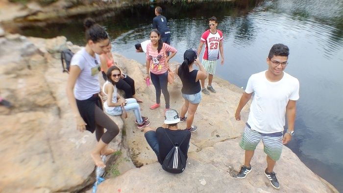 Alunos da UFPI visitam pinturas rupestres em Dom Expedito Lopes - Imagem 32