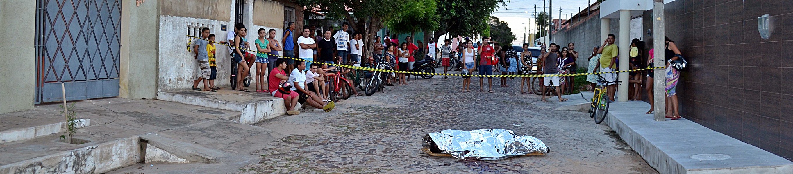 Contador morre após cair de moto tentando desviar de cachorro