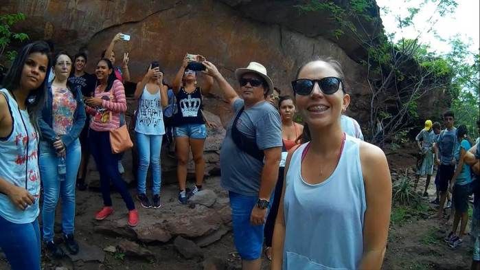 Alunos da UFPI visitam pinturas rupestres em Dom Expedito Lopes - Imagem 56