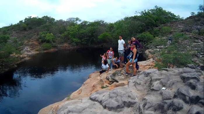 Alunos da UFPI visitam pinturas rupestres em Dom Expedito Lopes - Imagem 78