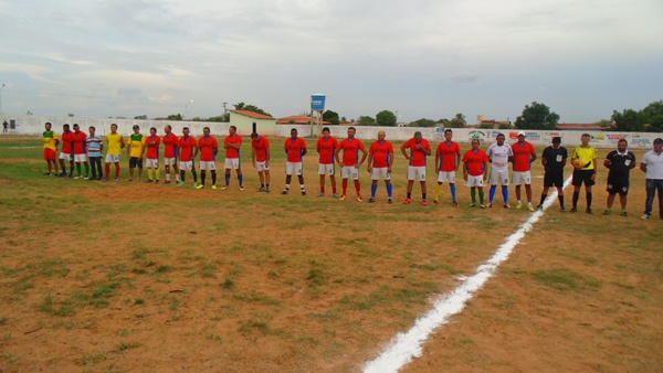 Com 5 gols Varjota vence na estreia do campeonato municipal 2016 - Imagem 2
