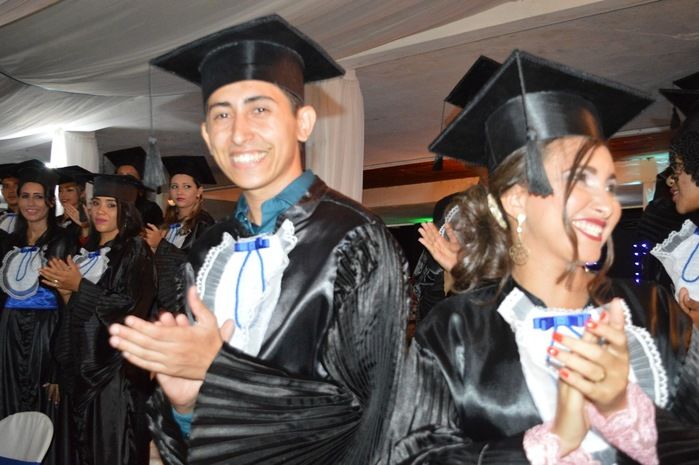 Formatura de jovens Capitão de Campenses Curso Pedagogia. - Imagem 11