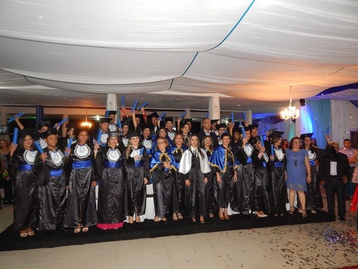 Autoridades prestigia formatura de jovens Capitão de Campenses.  - Imagem 13