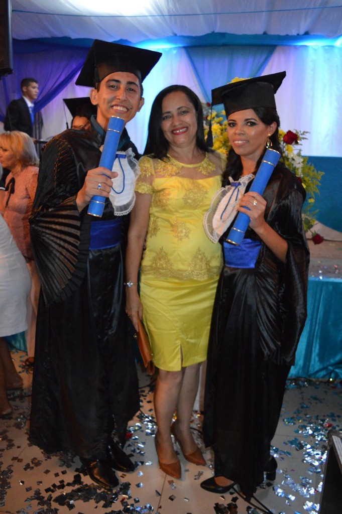 Formatura de jovens Capitão de Campenses Curso Pedagogia. - Imagem 29