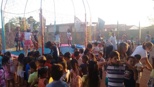 Escolas realizam atividades na semana da criança em Santo Inácio  - Imagem 18