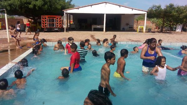 Escolas realizam atividades na semana da criança em Santo Inácio  - Imagem 39