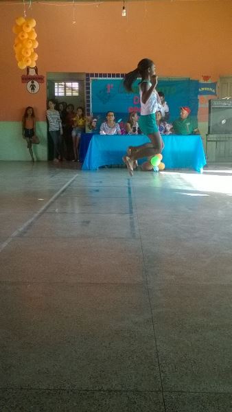 Escolas realizam atividades na semana da criança em Santo Inácio  - Imagem 2