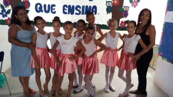 Dia do professor é comemorado com palestra motivacional  - Imagem 18