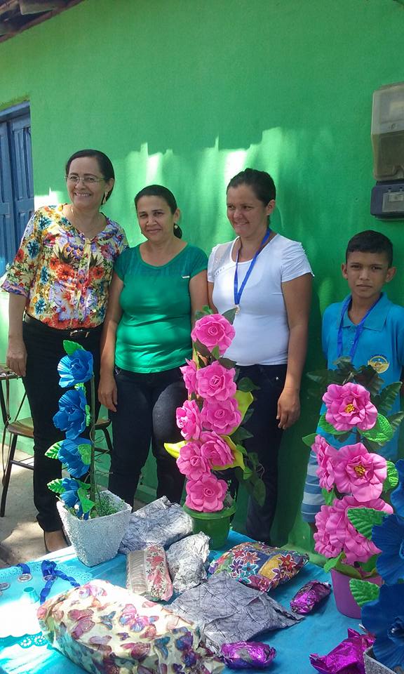 Escola realiza I gincana  - Imagem 33