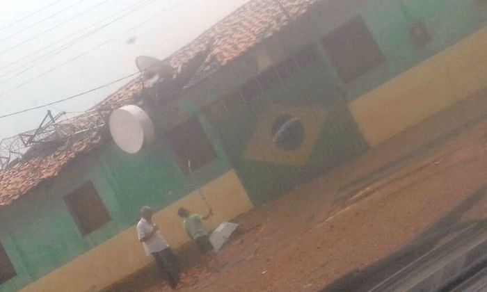 Torre de Rádio cai sobre Centro Social em Redenção do Gurguéia - Imagem 2