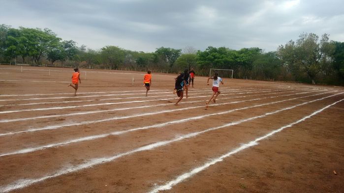 Estudantes disputam etapa municipal dos Jogos Estudantis 2016 - Imagem 1