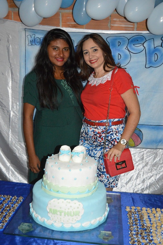 Jovem Uena realizou chá de bebê, e aguarda chegada do  Artur. - Imagem 2