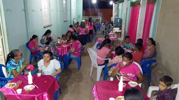 Membros da Assembleia de Deus em São Félix promovem o Chá Rosa - Imagem 14