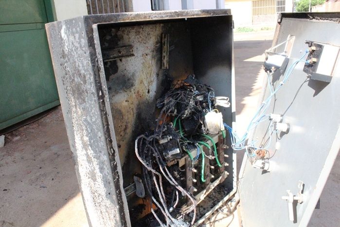 Quedas de Energia Causam Prejuízos em São João da Varjota - Imagem 7