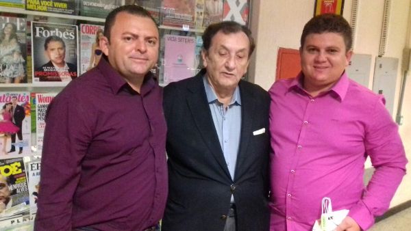 Prefeito eleito de Santo Inácio participa de seminário em Brasília - Imagem 6