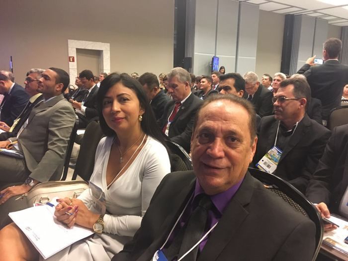 Raimundo Silveira e Girlene Soares no Seminário em Brasília (Crédito: Girlene Soares)