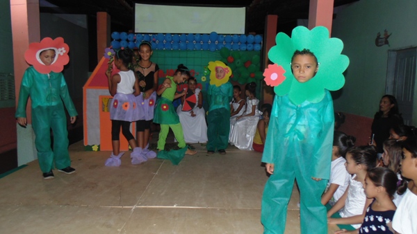 Escola de Santo Inácio realiza culminância de Projeto sobre fábulas - Imagem 28