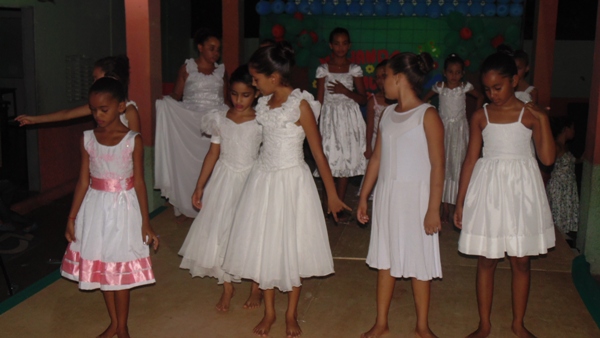 Escola de Santo Inácio realiza culminância de Projeto sobre fábulas - Imagem 31