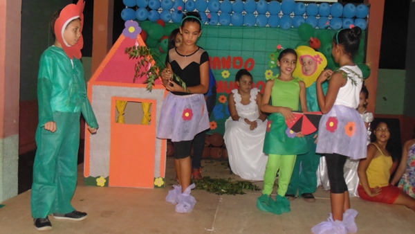 Escola de Santo Inácio realiza culminância de Projeto sobre fábulas - Imagem 27