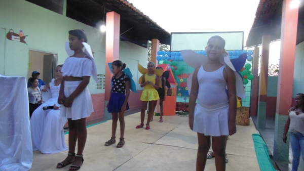 Escola de Santo Inácio realiza culminância de Projeto sobre fábulas - Imagem 9