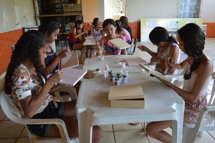 Curso de Decoupagem para as Debutantes 2016. - Imagem 6