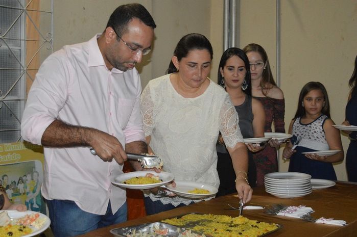 Médica Cubana recebe homenagem de amigas. - Imagem 55