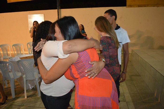 Médica Cubana recebe homenagem de amigas. - Imagem 5