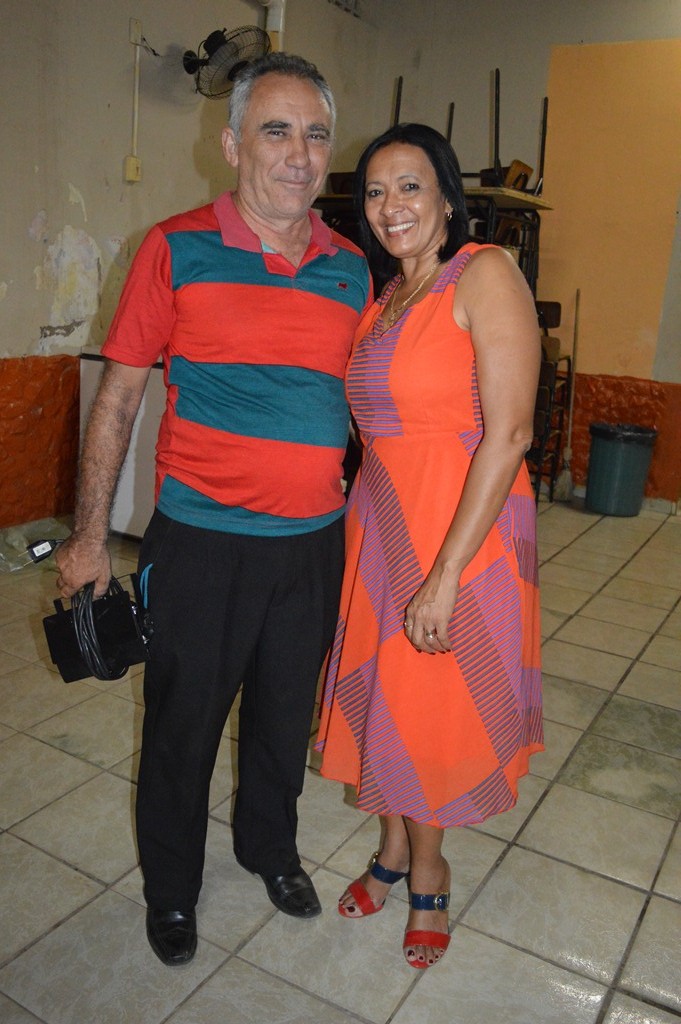 Médica Cubana recebe homenagem de amigas. - Imagem 75