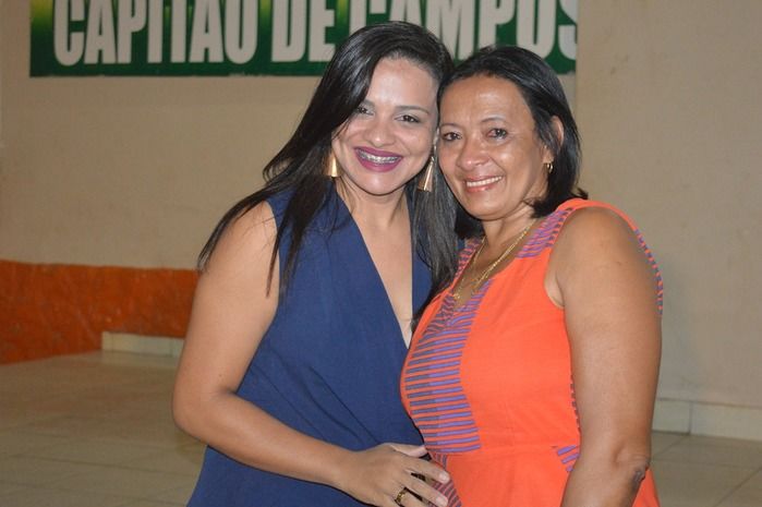 Médica Cubana recebe homenagem de amigas. - Imagem 33