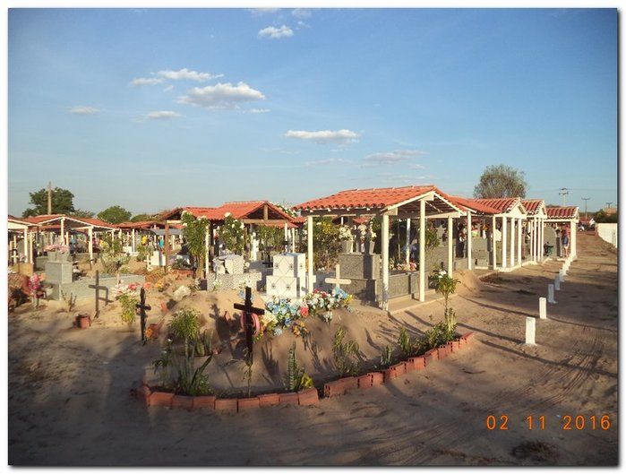 Celebrações foram realizadas neste dia de finados em Inhuma - Imagem 30