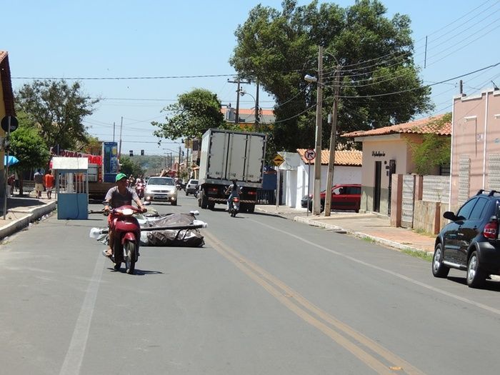 Administração castelo de areia ignora situação do transito  - Imagem 3