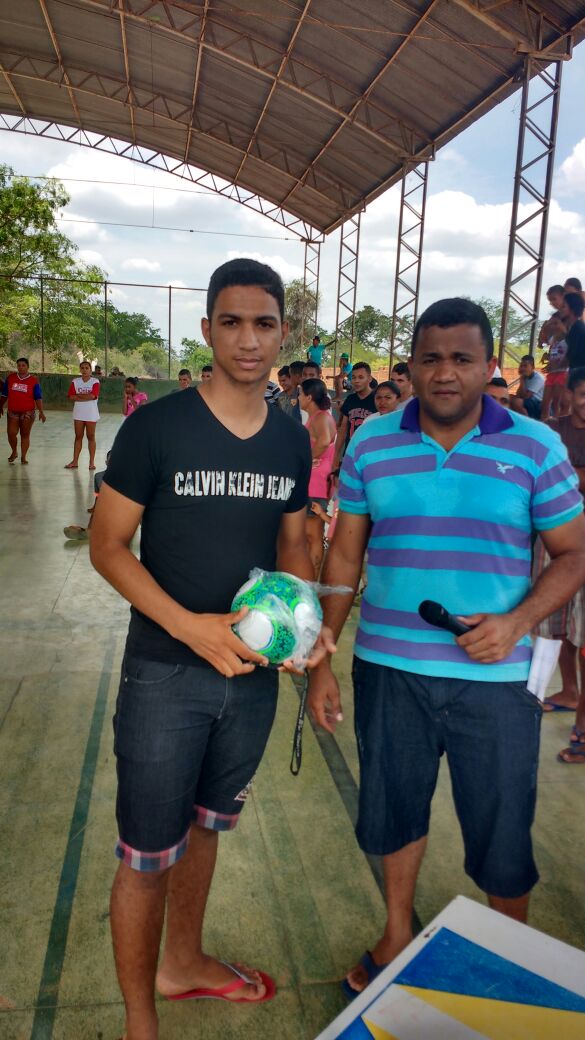 Primeiro campeonato de futsal da juventude                     - Imagem 13