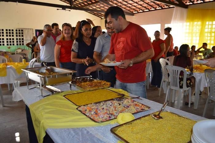 Equipe SEMEC realiza homenagem ao Prefeito Moisés Barbosa - Imagem 16