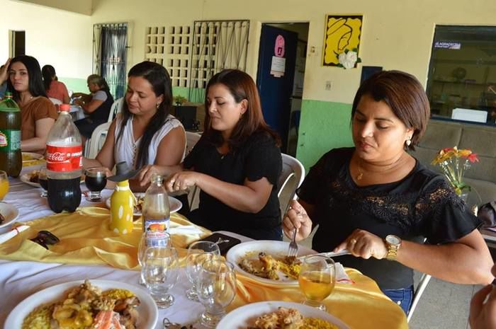 Equipe SEMEC realiza homenagem ao Prefeito Moisés Barbosa - Imagem 11