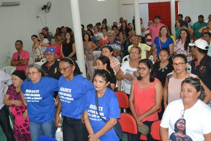 Agentes comunitários de saúde e de endemias participam de reunião - Imagem 23