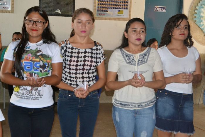 Colégio Estadual em Alegrete realiza Projeto de Arte e Paz - Imagem 12