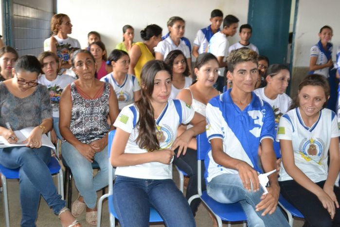 Colégio Estadual em Alegrete realiza Projeto de Arte e Paz - Imagem 35