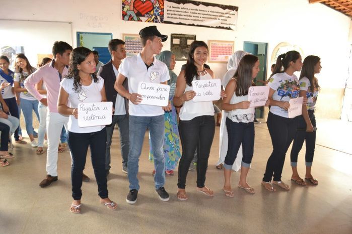 Colégio Estadual em Alegrete realiza Projeto de Arte e Paz - Imagem 51