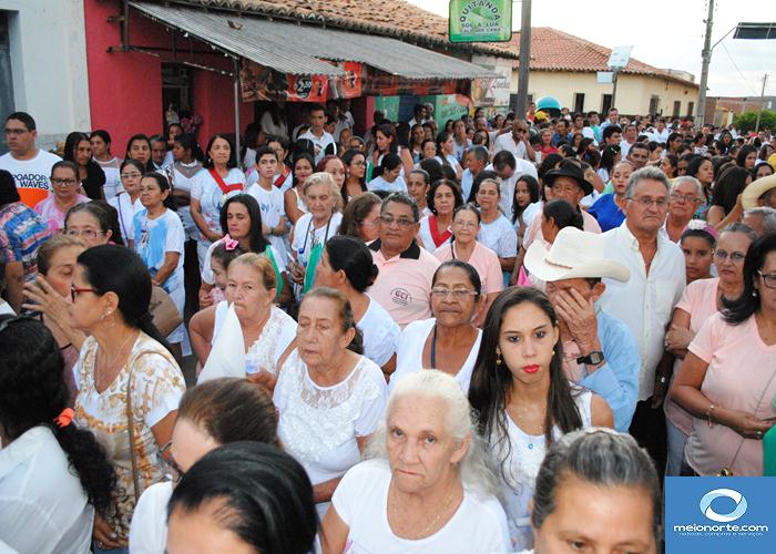 Procissão da festa da Imaculada Conceição reúne uma multidão - Imagem 15