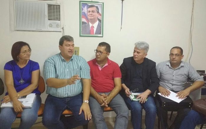 Jales Moura presidente da CIR de Caxias explicando a real situação da Saúde nos municípios da região (Crédito: Edilene Lima)