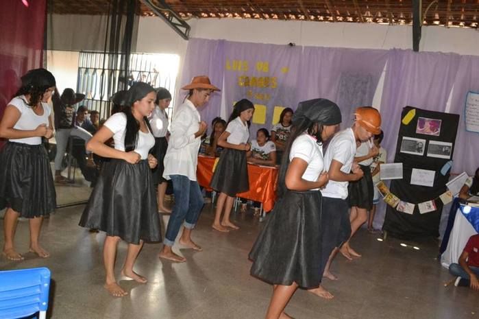 Colégio do Estado em Alegrete realiza I Sarau Literário do ASA - Imagem 2