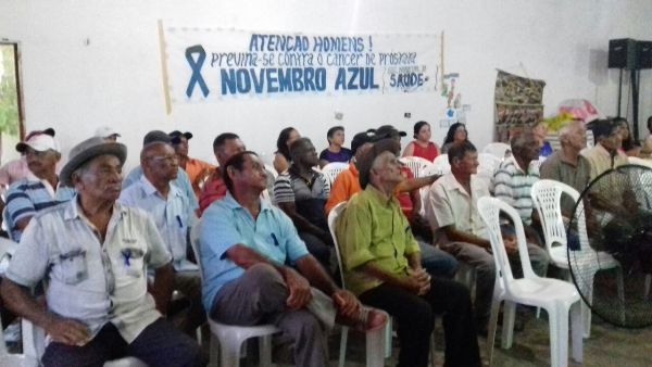 Homens participam de palestra sobre prevenção do câncer de próstata - Imagem 3