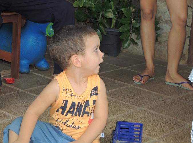 Luis Antônio: Registro do almoço após o batizado na casa dos avós  - Imagem 20