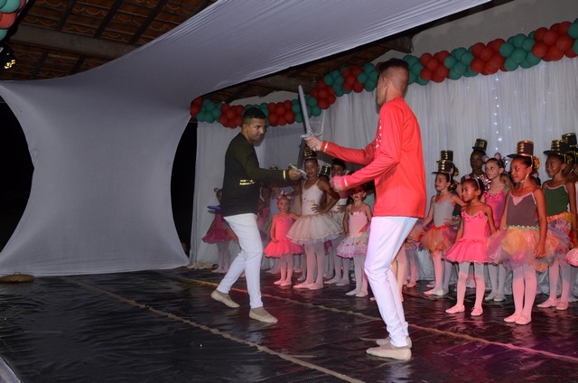 O Quebra-Nozes Foi Apresentado em Ipiranga - Imagem 106