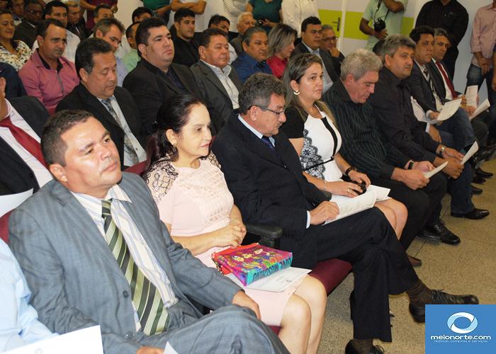 12ª Z. E realiza solenidade de diplomação dos eleitos e suplentes - Imagem 101