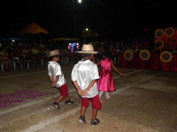 Confira os registros da 1ª noite do VIII Festival Cultural. - Imagem 35